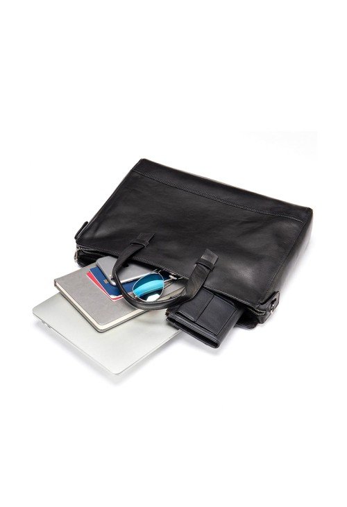 Luxurious soft leather business briefcase