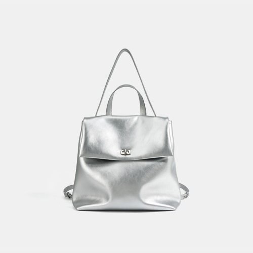 Simple and stylish high quality leather backpack