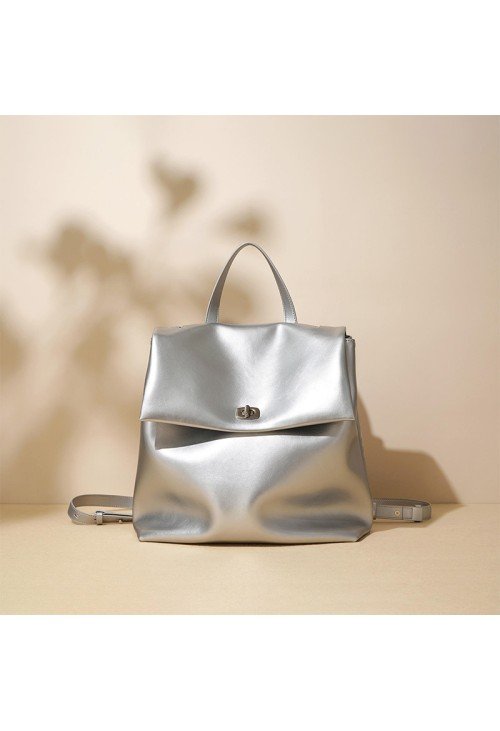 BP15-2-500x731-1 Simple and stylish high quality leather backpack