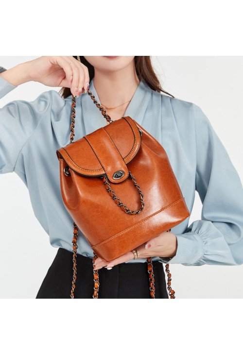 BP30-3-500x731-1 Elegant high-end chain clamshell backpack