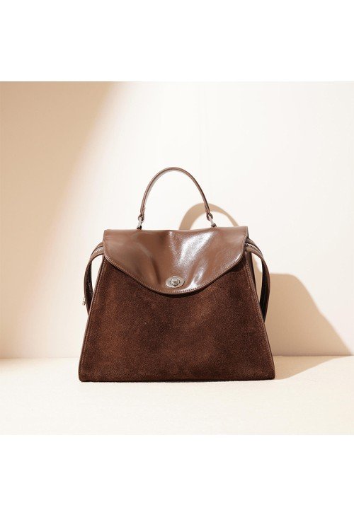 BP31-2-500x731-1 Simple and versatile large-capacity leather backpack
