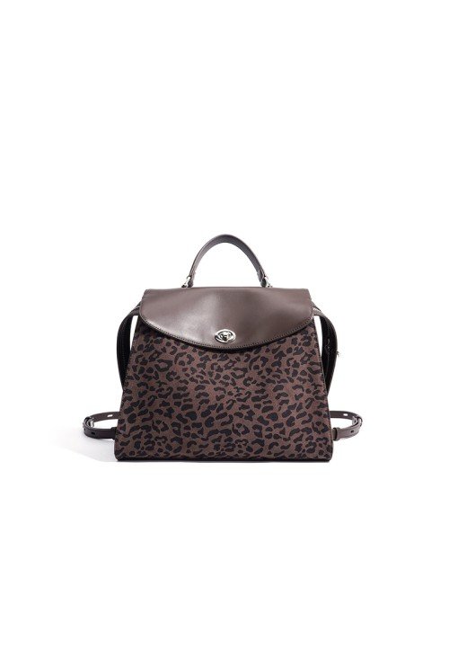 BP31-5-500x731-1 Simple and versatile large-capacity leather backpack