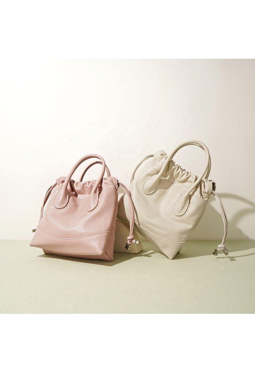 Fashionable simple pleated women's handbag