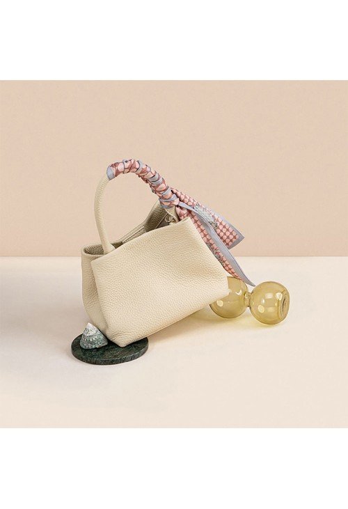 HB27-2-500x731-1 Women's leather handbag in pebbled design