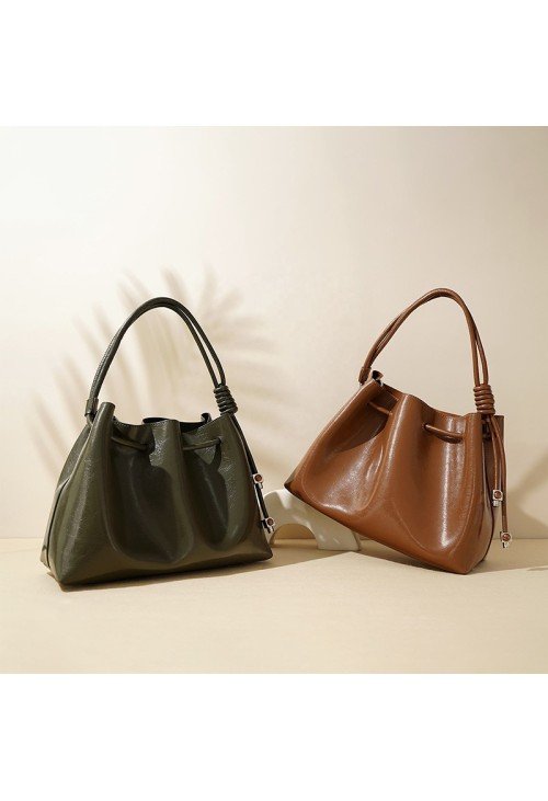 HB39-3-500x731-1 High-end smooth patent leather women's handbag