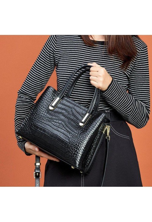 LB11-2-500x731-1 Luxurious crocodile pattern leather women's casual bag