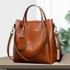 Fashionable and luxurious large capacity women's casual bag