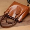 Fashionable and luxurious large capacity women's casual bag