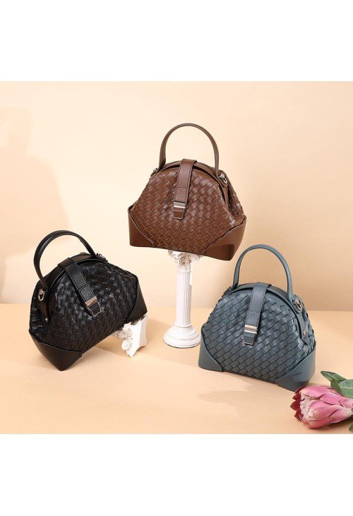 SB17-3-500x731-1 Luxurious braided leather women's shoulder bag