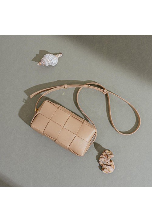 SB32-3-500x731-1 New fashionable woven leather women's shoulder bag
